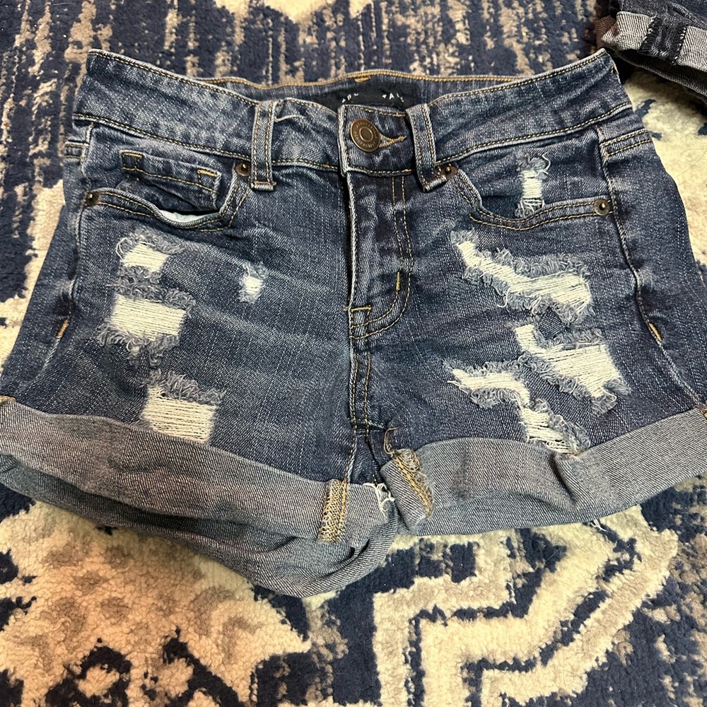 Aeropostale low rise midi shorts